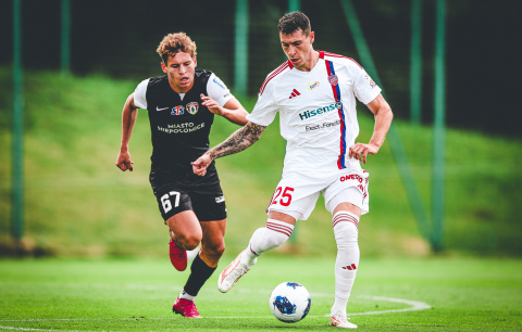 Zwycięski sparing w Arłamowie | Raków - Puszcza 2:0